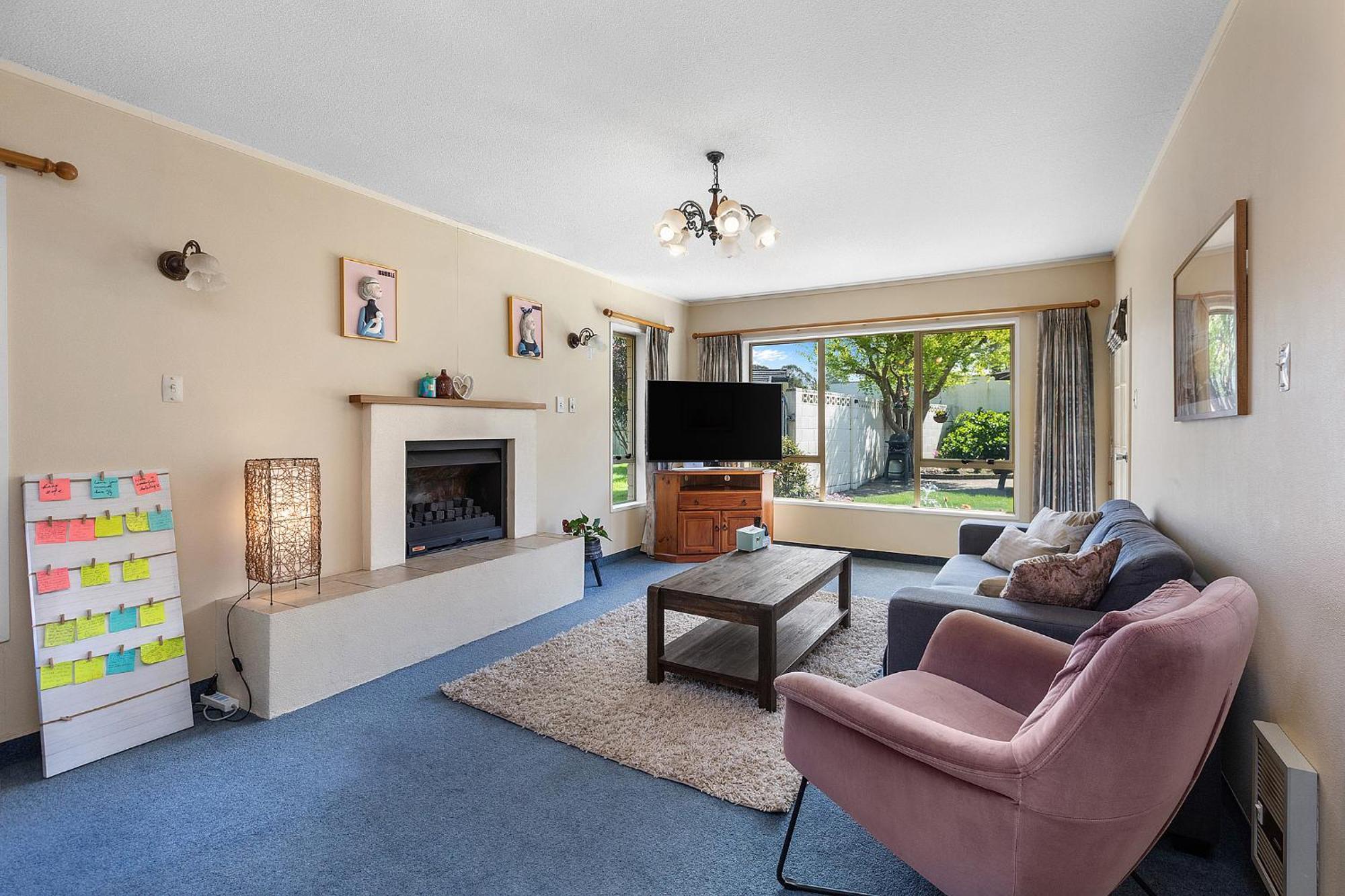 Hamilton Summer Treat- 4 Bedroom With Pool Exterior photo